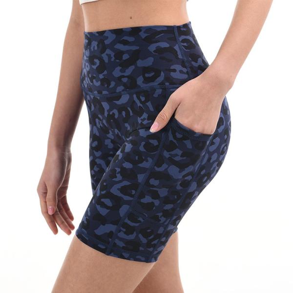 Leopardo animal 8inch da prova da ocupa do short do exercício da cópia do short ativo alto da ioga de Waisted
