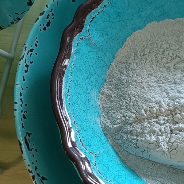 Plastic Melamine Glazing Powder Raw Material 1.661 Density Cyanuramide