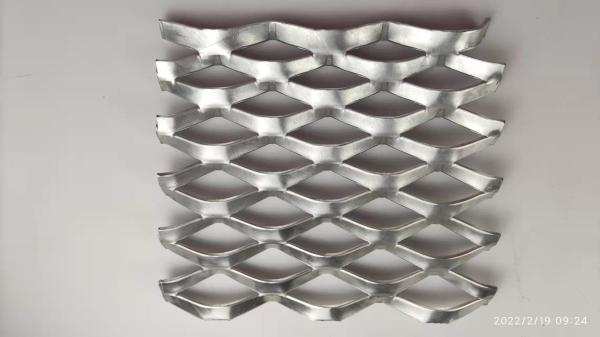 Big Diamond Hole Expanded Metal Mesh Powder Coated 1.5x3m