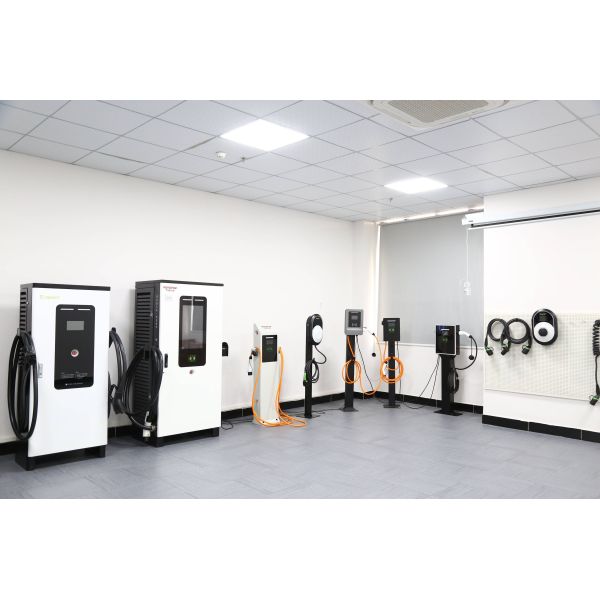 Photovoltaic Energy Storage System with Integrated Generation-Storage-Consumption for Peak Shaving and Uninterrupted Power Supply