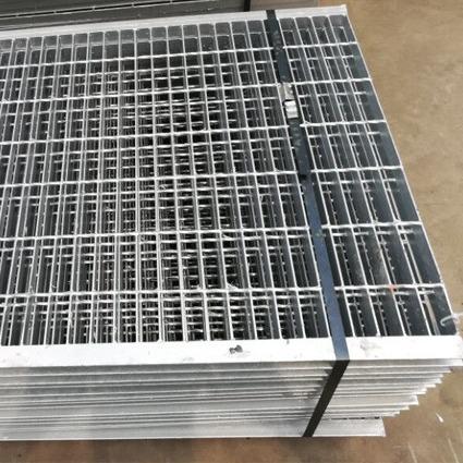 Professional Galvanized Grating Manufacturer Floor Drain Cover Industrial Walkways Steel Bar Grating