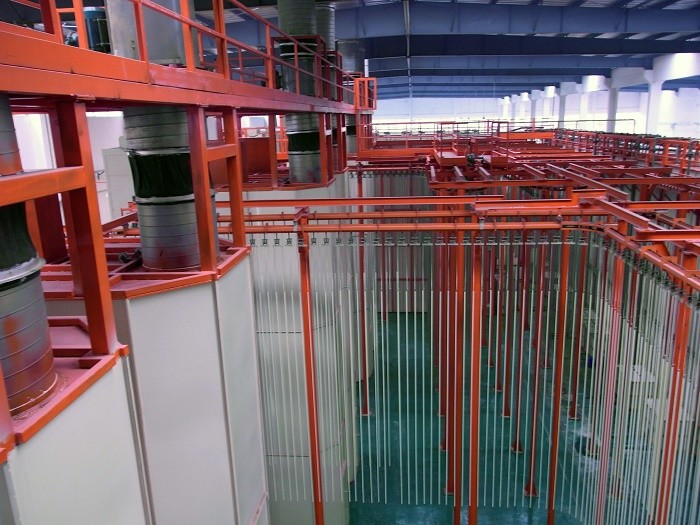 линия покрытия 1500T порошка алюминиевого профиля 3000w вертикальная - 2200T