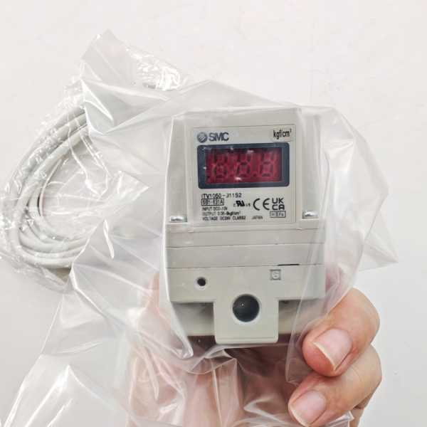 SMC ITV1030-112 Electro-Pneumatic Regulator ITV1000 Series 0.005~0.5MPa