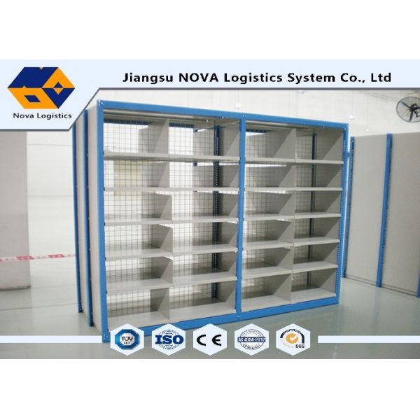 O nível superior Q235 laminou as prateleiras de aço do armazenamento, arquivar do armazém