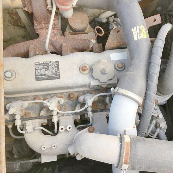 En bon état Japon Original 12 Tonnes ZX135 Hitachi Excavator Seau de capacité 0,59 m3