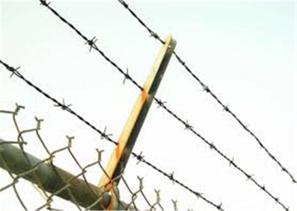 Chain Link 1 5/8 X 1 5/8 3 Strand Barb Wire Arm On Chain Link Fence