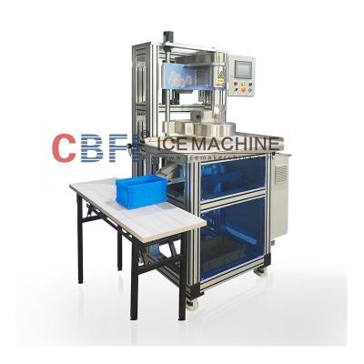 Rendement élevé de machine à glace sphérique lente environnante entière transparente de dissolution