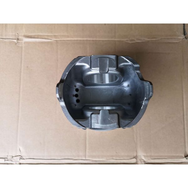 10PD1 Piston ISUZU Engine Parts 1121118060 Container Truck EXR EXZ Platform Trailer CHX Commercial Vehicle