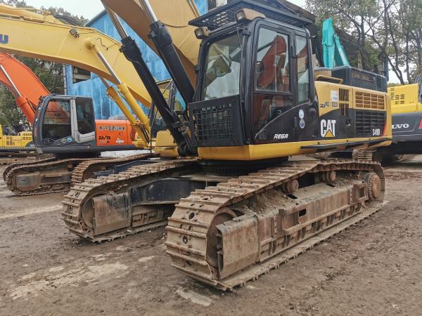 Excavadora usada CAT349D De alta potência e design de aço macio Tinta original