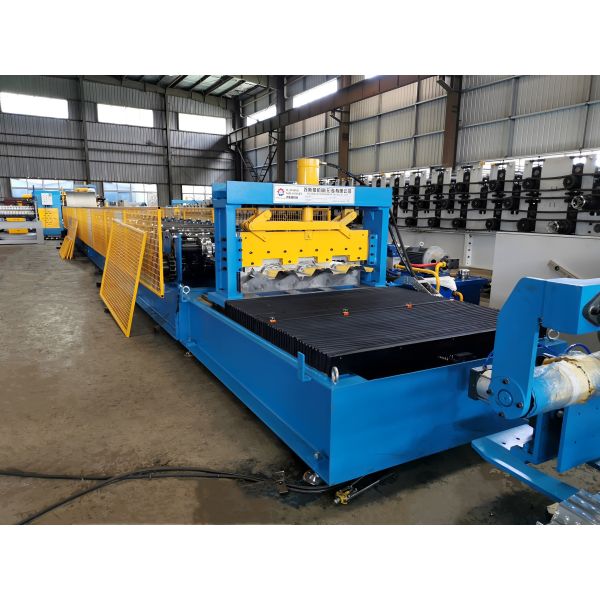 Промышленный настилая крышу крен палубы формируя сталь машины 22Gauge 26 гальванизированную RN100-35