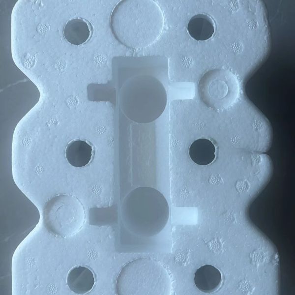 カスタマイズ可能なEpsのブロックの泡堅い密度Epsの包装挿入物