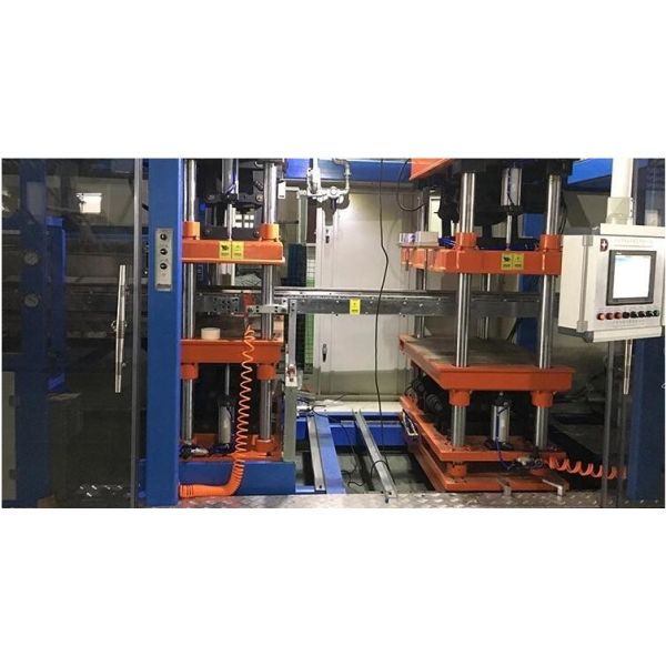 PP / PE / PS Automatic Vacuum Forming Machine Make Plastic Packaging