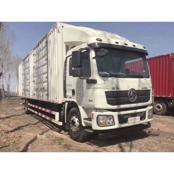 Shacman X3000 6x4 Closed Van Box Truck Weichai 340HP Diesel 20 Ton Cargo Transport Vehicle