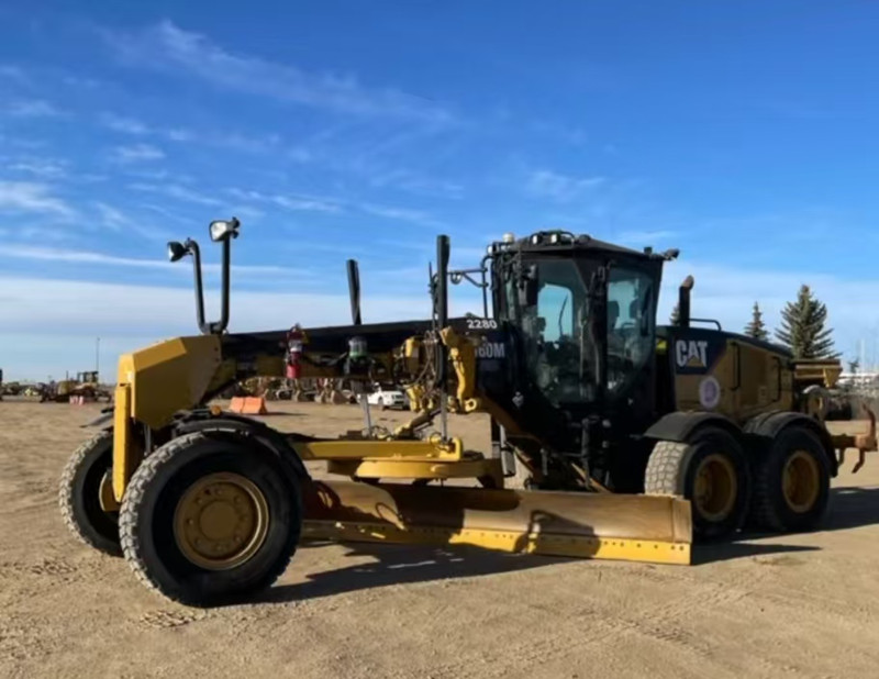 Низкие рабочие часы Низкие цены Подержанный Грейдер Cat 160K На складе