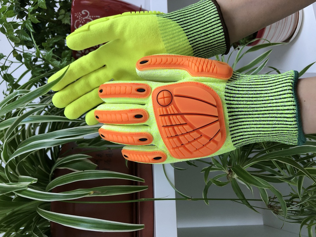 Оранжевое TPR зашило на задних анти- перчатках безопасности удара месторождения нефти прокола