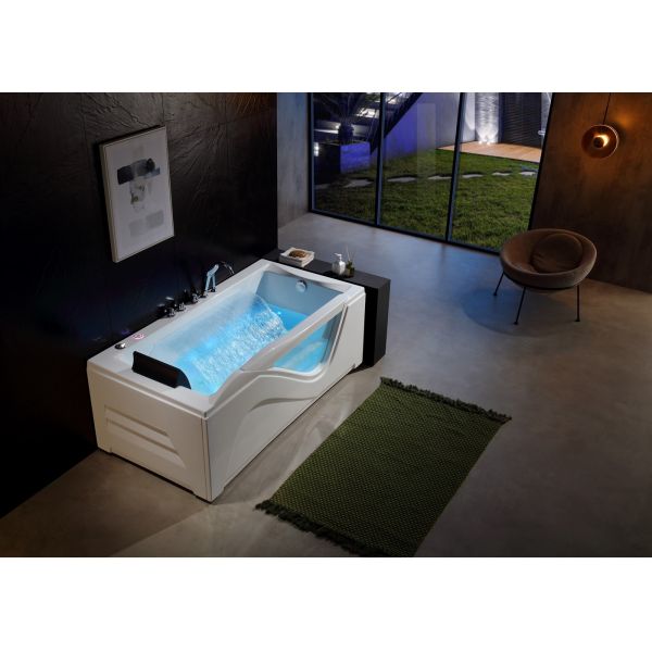 Spa With Waterfall For Single