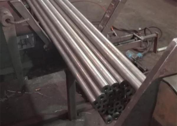Tubo de acero sin costura estirado en frío de pared gruesa