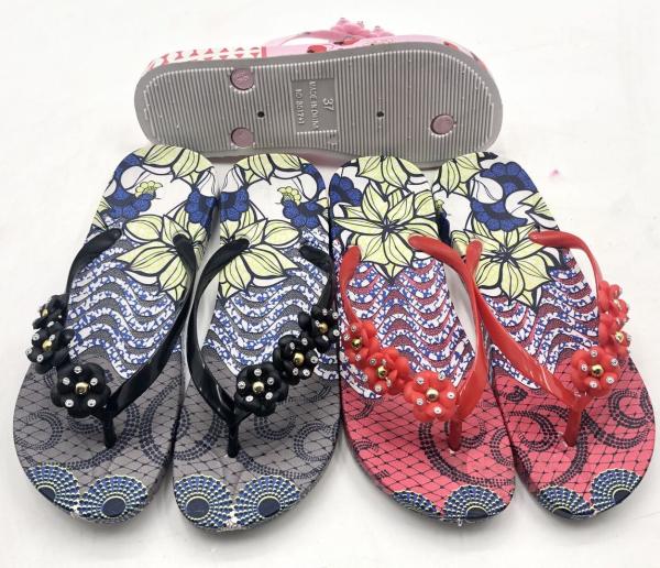 Printed Skid Proof PVC Foam Footbed Flip Flops For Women
