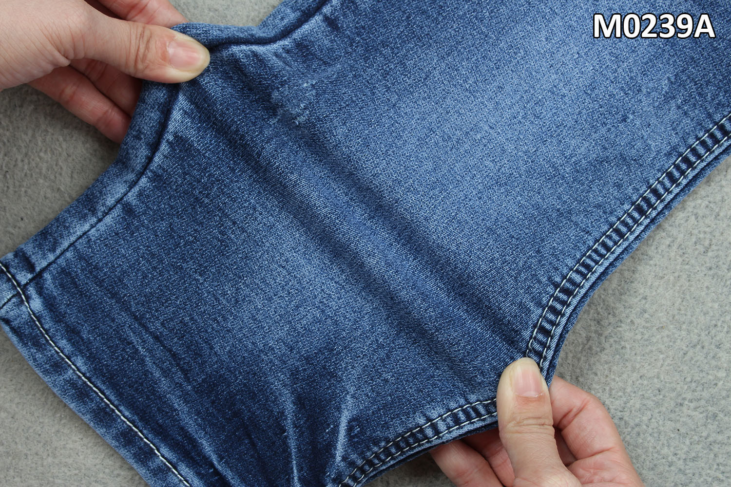 10 унций 2 джинсовой ткани слоя ткани Twill с двойной синью индиго пряжи ядра