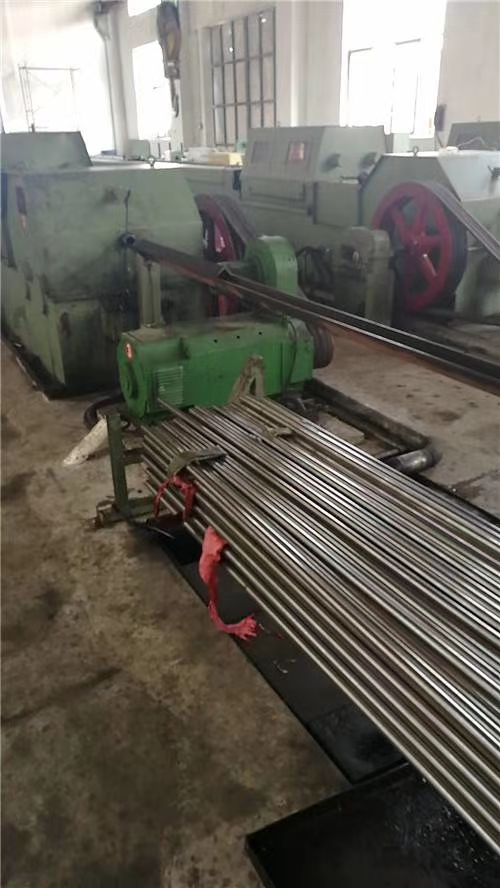 316 трубок теплообменного аппарата 316L ASTM A269 безшовных SS 25.4*2.77mm