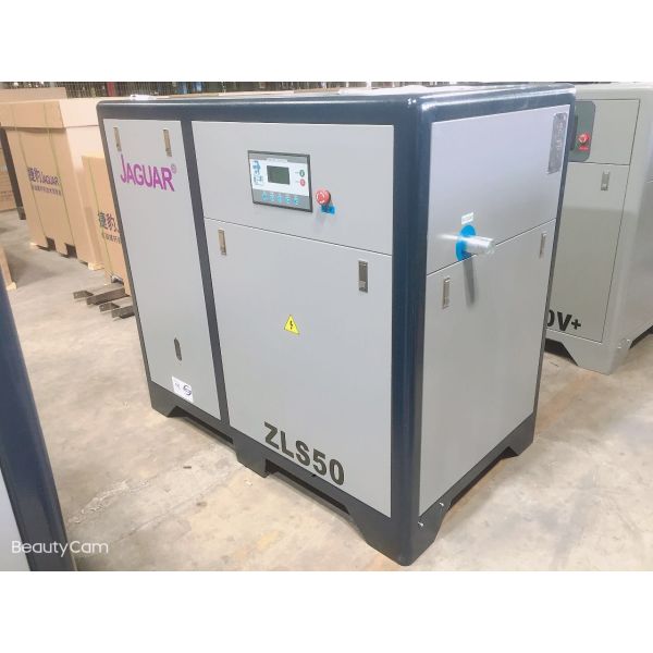 50HP Hot Type Optimum Valued Screw Air Compressor with Mute Function and Direct Drive