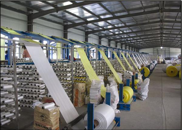 Customized PP Woven Fabric For Polypropylene Packaging Bags / Laminated Woven Sacks