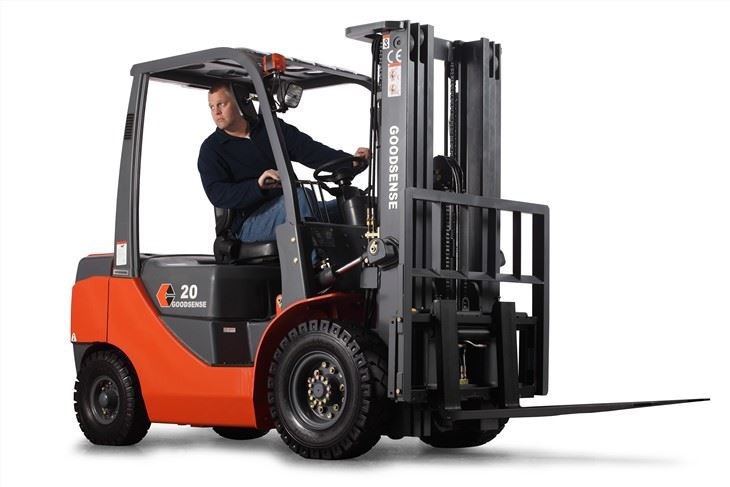 2 Ton Diesel Forklift Goodsense Environment Friendliness Long Wheelbase Design Diesel Counterbalance