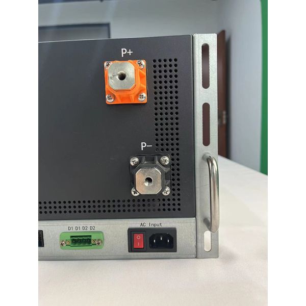 Master UPS BMS 225S 720V 400A Slave BMS Система хранения батареи солнечной энергии