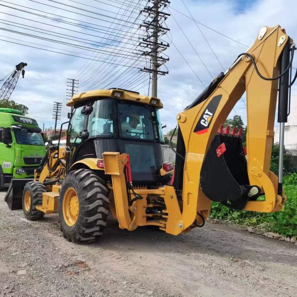 7Ton Rated Load Second-hand Loader Used Caterpillar CAT 420F at Affordable from Japan