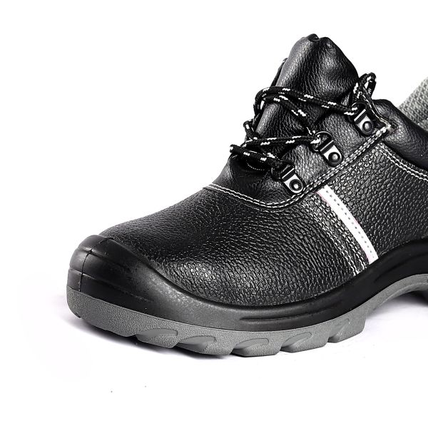 EU 36-47 Lace-up Closure Low Cut Anti-slip Function Steel Toe And Steel Plate Safety Boots Labor Shoes Safety Shoes