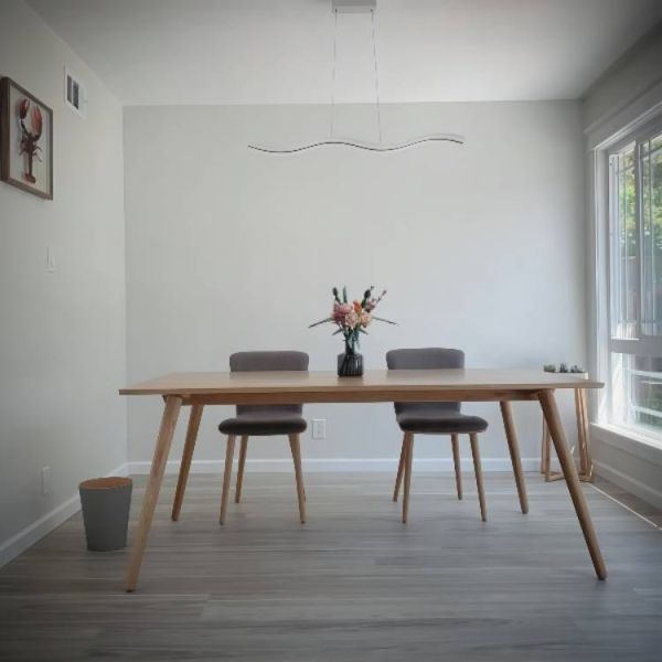 Nordic Modern Dining Chair with Solid Wood Legs and Upholstered Seat
