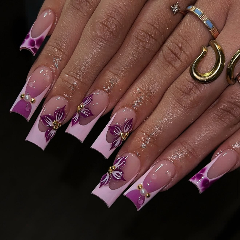 Long Coffin Finish Flowers Design French Tip Fake Nails Glossy