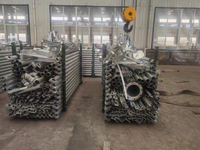 Peso pesado Q345 Torre de aço galvanizado Escavadeira galvanizada Quatro tubos