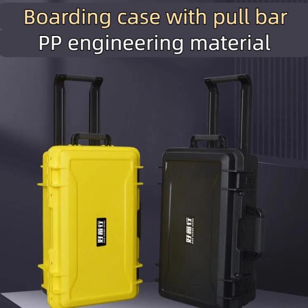 Customizable IP67 Waterproof Photographic and Electronic Equipment Flight Case with Pull Rod Wheel Foam EVA Black
