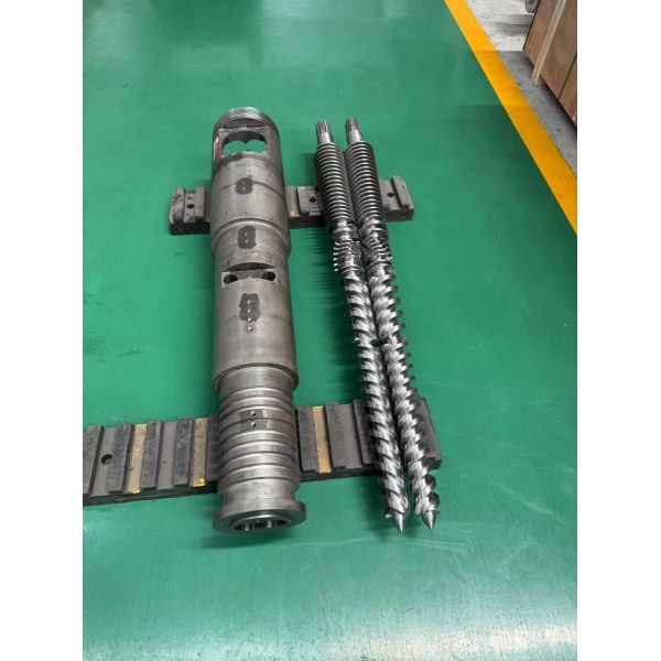500 to 10000mm Length Conical Twin Screw and Barrel with Excellent Corrosion Resistance and Nitriding Chrome Plating