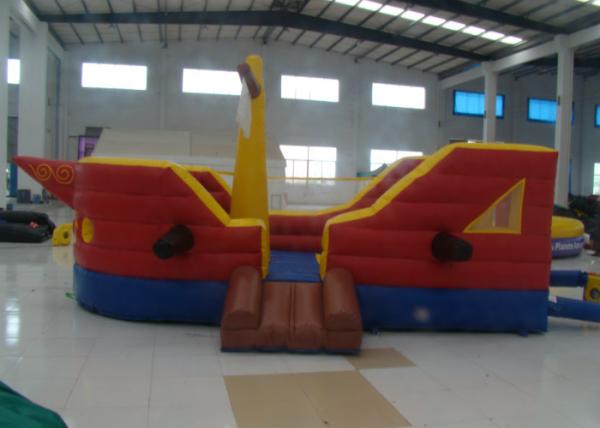 Navio pirata inflável comercial parque aquático à prova dwaterproof água barco pirata inflável de alta durabilidade casa de salto