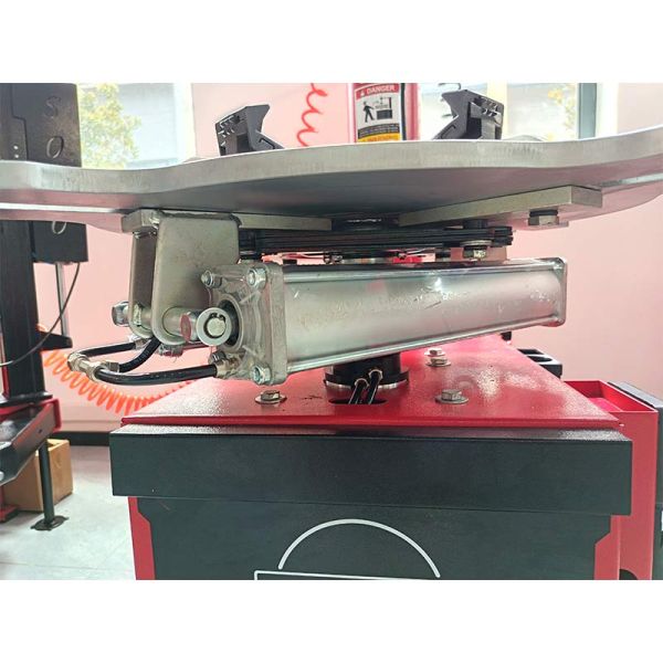 Swing Arm Disassembly Structure car tire changing equipment Semi Automatic Tire Changer