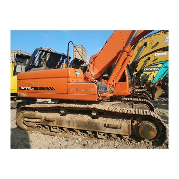 Vente à chaud de Doosan Excellente qualité Excavateur hydraulique à rampe de seconde main DOOSAN DX370 Corée d'origine/machine de creusement d'occasion meilleure vente bon prix