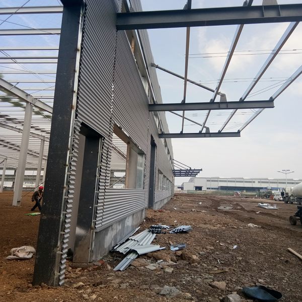 Durable Prefabricated Steel Warehouse , Prefab Metal Warehouse Building