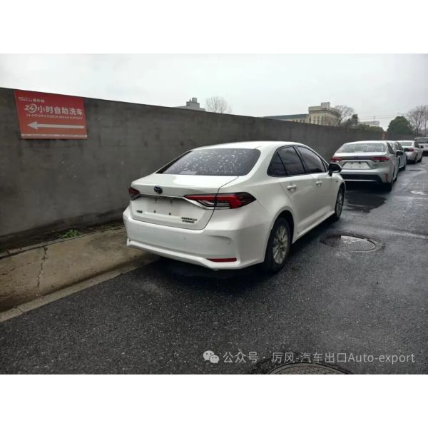 Toyota Corolla Hybrid Sedan with 1.8L Engine in Premium Car Condition Featuring One Click Start