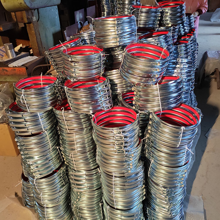 160mm гальванизированный трубопровод стального фланца защелки зажима для резиновой трубы быстрого круглый