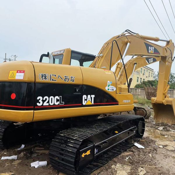 Used CAT 320C Middle Size Excavator High Performance Spot Good 0.8m³ Bucket Capacity
