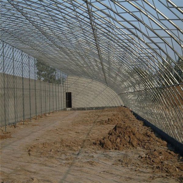 Passive Solar Quilt Tunnel Single Span Greenhouse for Cold Area
