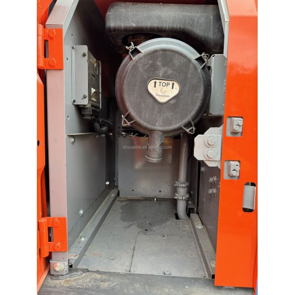 Excavateur ZX200 d'occasion avec une capacité de seau de 1,1 m3 en bon état au Japon Original