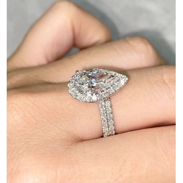 Double bandes Poire Anneau de diamant Fiançailles Laboratoire de mariage Anneaux de diamant cultivés