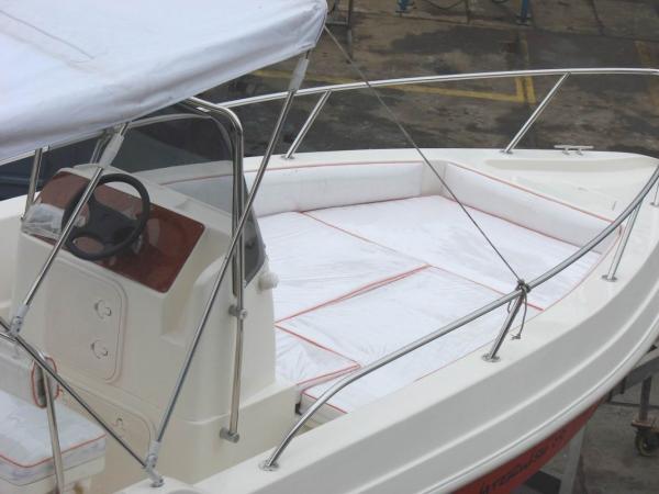 Professional Custom Sportfishing Yachts , 6.65 M Small Sailing Yacht For Relax