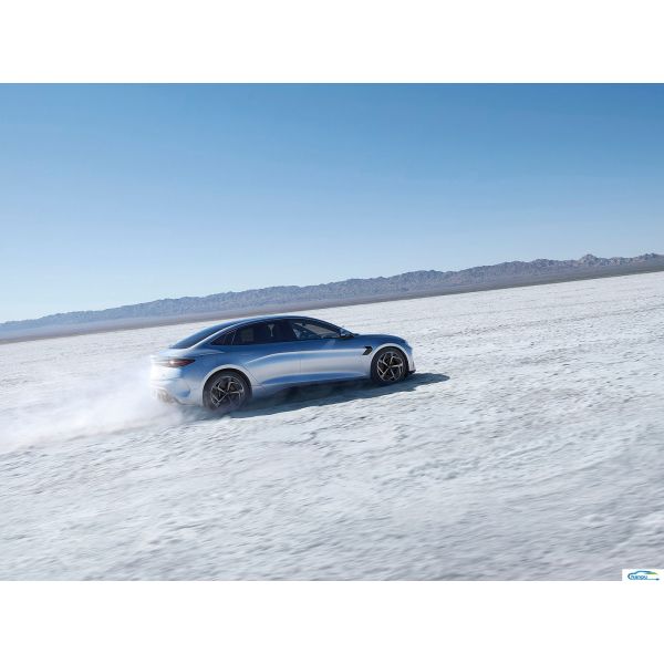 Sedan Medium Vehicles Fuel Hybrid Glory Version Dm-I 121Km Distinguished Type Car For Byd