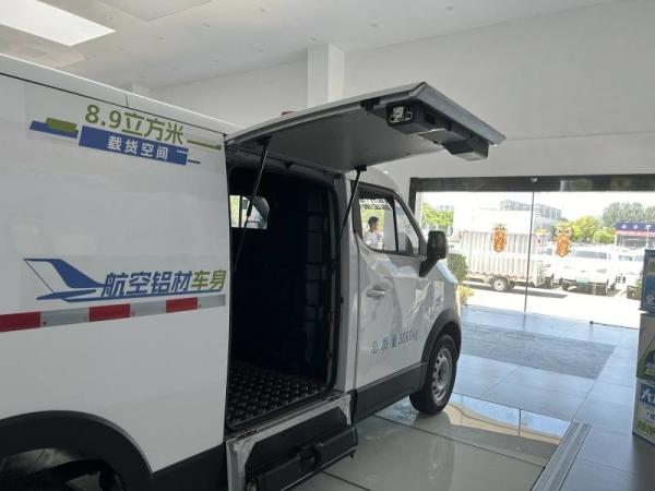 Carry Dolphin EV 5 portas 2 lugares Minivan de logística elétrica Nova energia de caminhão para uso doméstico de transporte urbano