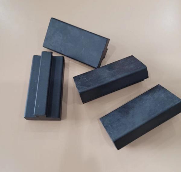 Wear-Resistant Ceramic Component For Papermaking Applications