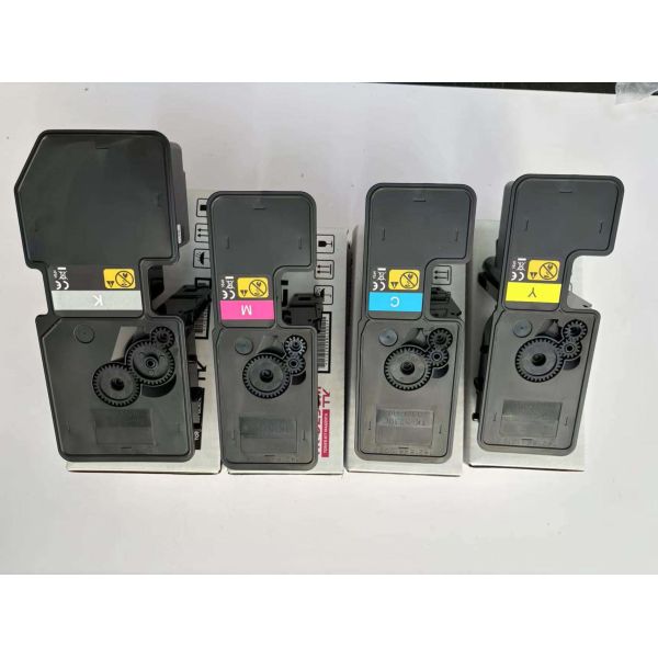 Vivid color printing TK5230 cyan / magenta / yellow / black For Kyocera ECOSYS M5521cdw toner